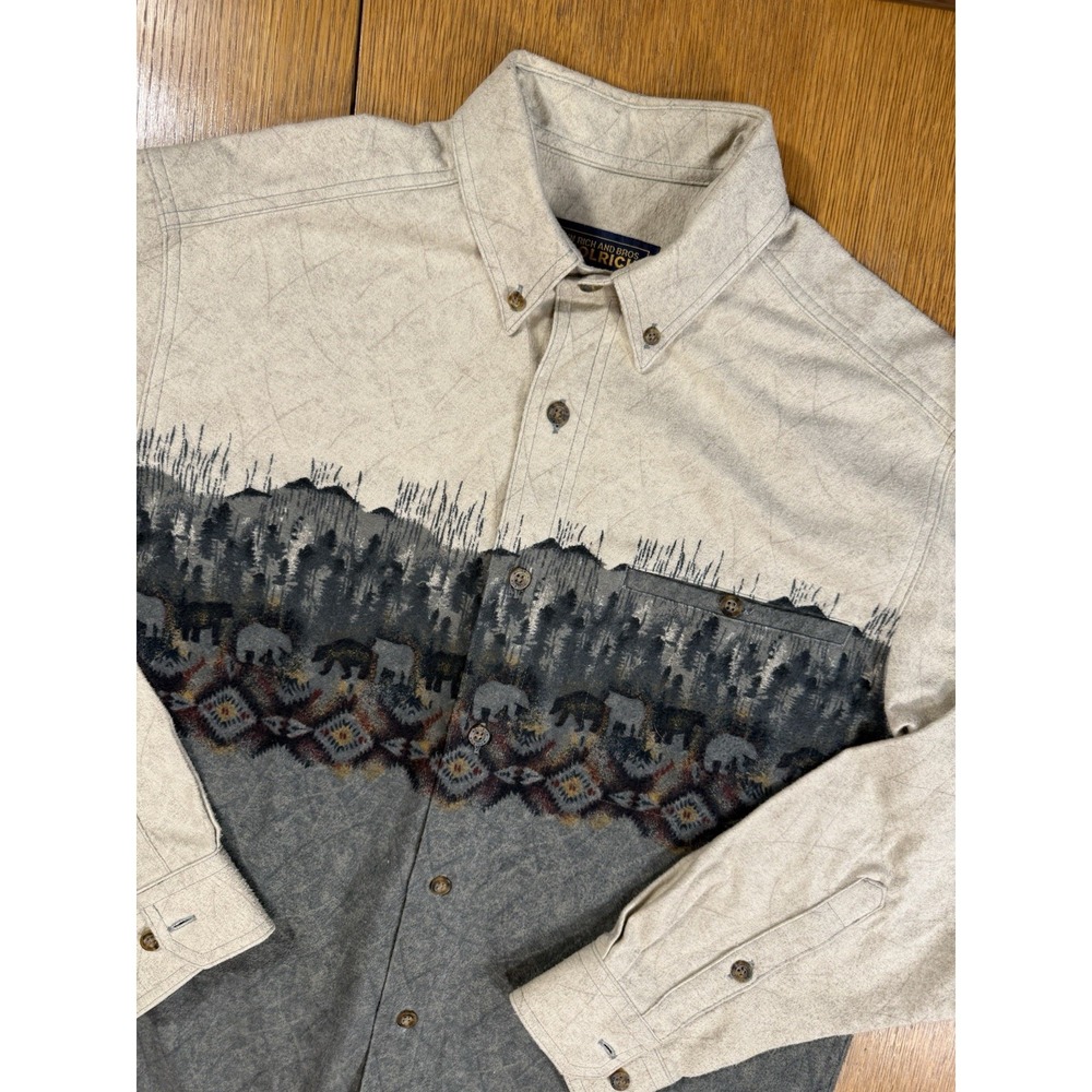 Woolrich Cream and Gray Forest Bear Pattern Button-Down Shirt